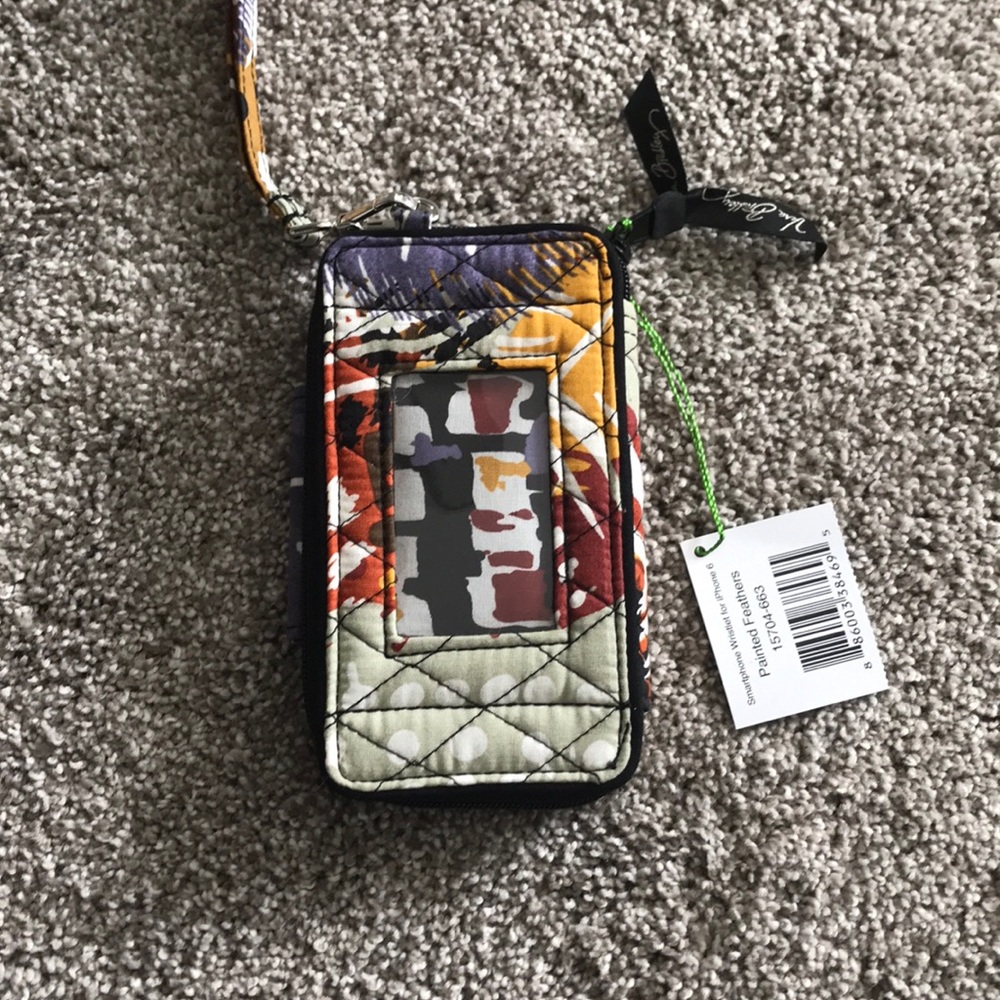 Wristlet with iPhone 6 holder